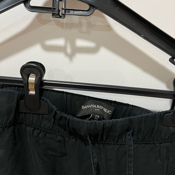 Banana republic cargos - Picture 3 of 5